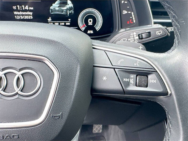 2022 Audi Q7 quattro Premium 55 TFSI