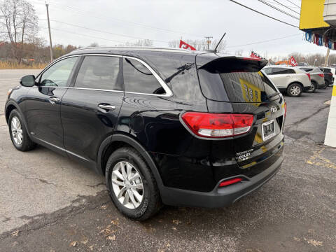 2016 Kia Sorento LX