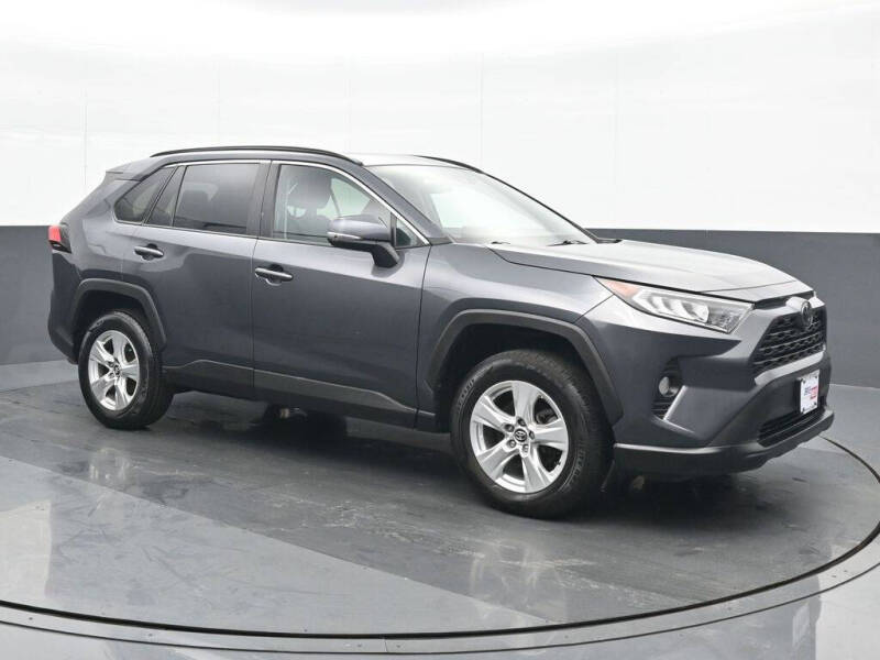 2020 Toyota RAV4 XLE