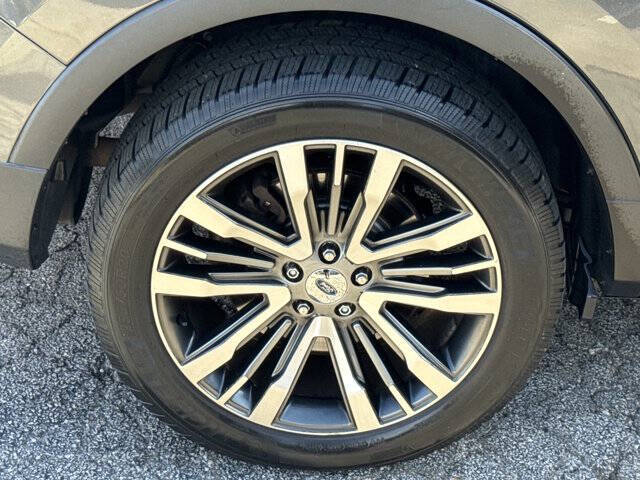 2017 Ford Explorer Platinum