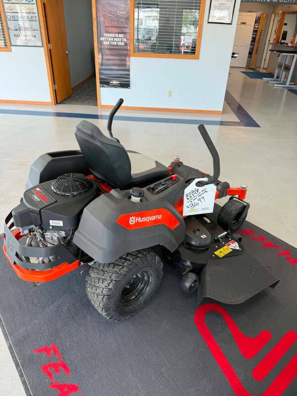 2026 Husqvarna Z254F