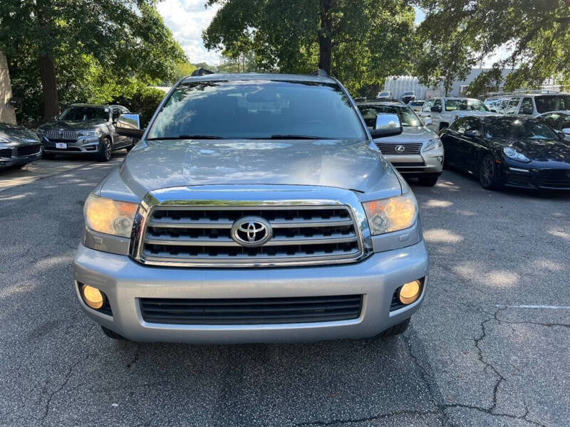 2014 Toyota Sequoia Limited photo 3