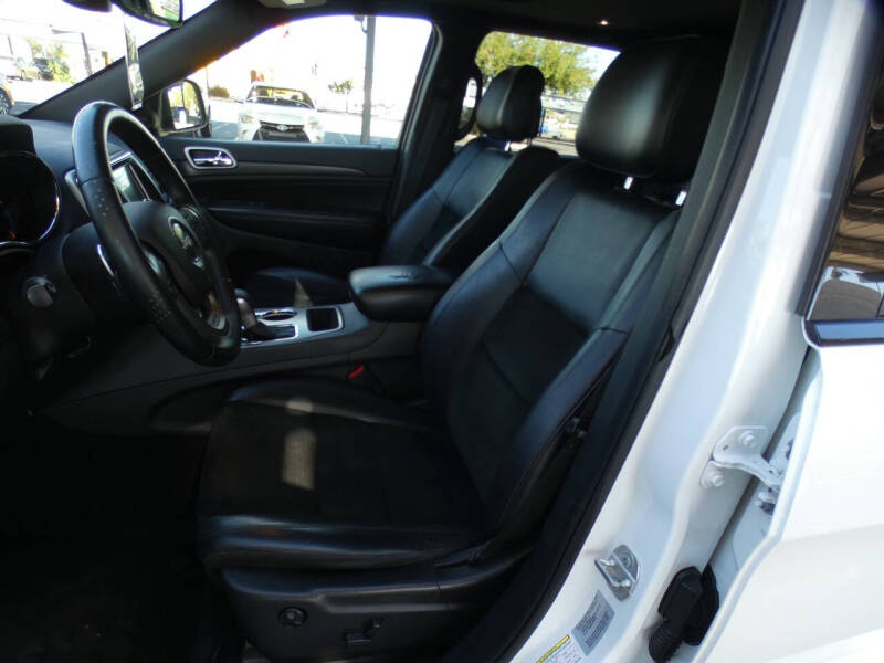 2017 Jeep Grand Cherokee Altitude