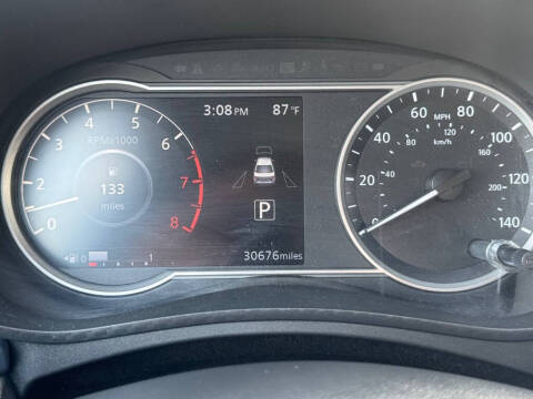 2023 Nissan Versa SV