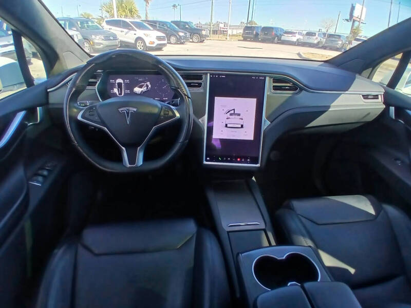 2017 Tesla Model X