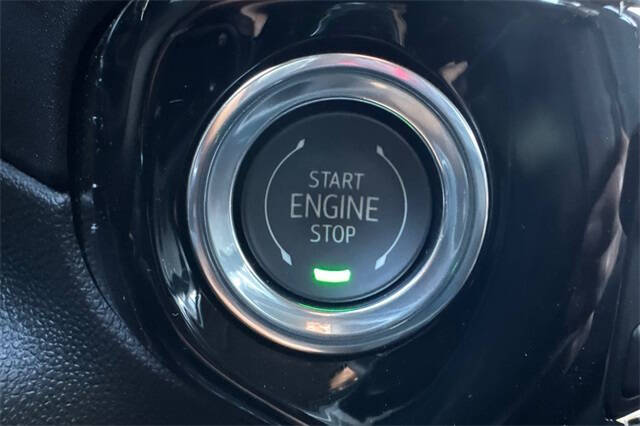 2026 GMC Sierra 1500 Elevation Standard