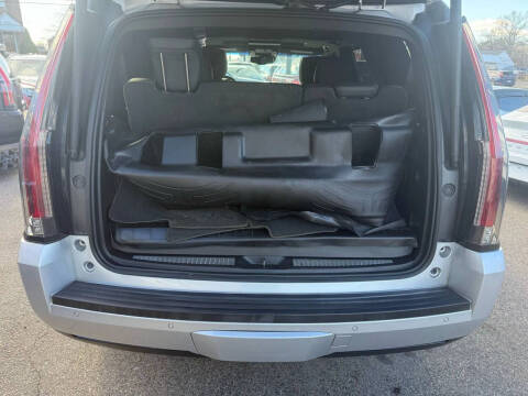 2015 Cadillac Escalade Platinum