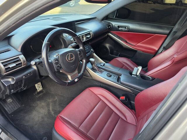2016 Lexus IS 200t