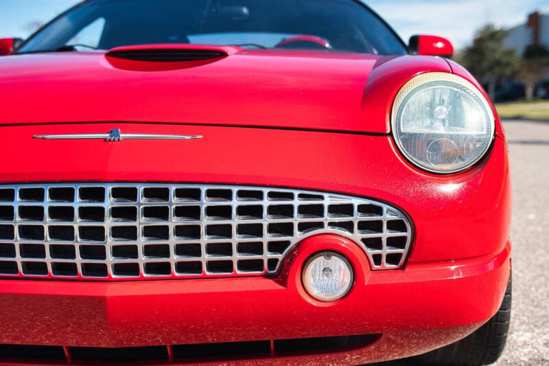 2003 Ford Thunderbird