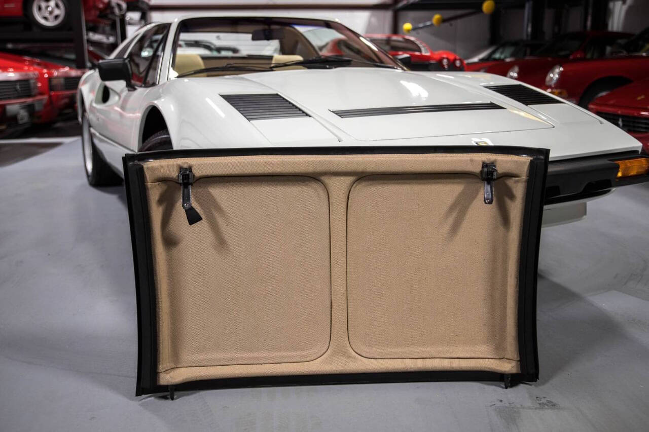 1985 Ferrari 308 12
