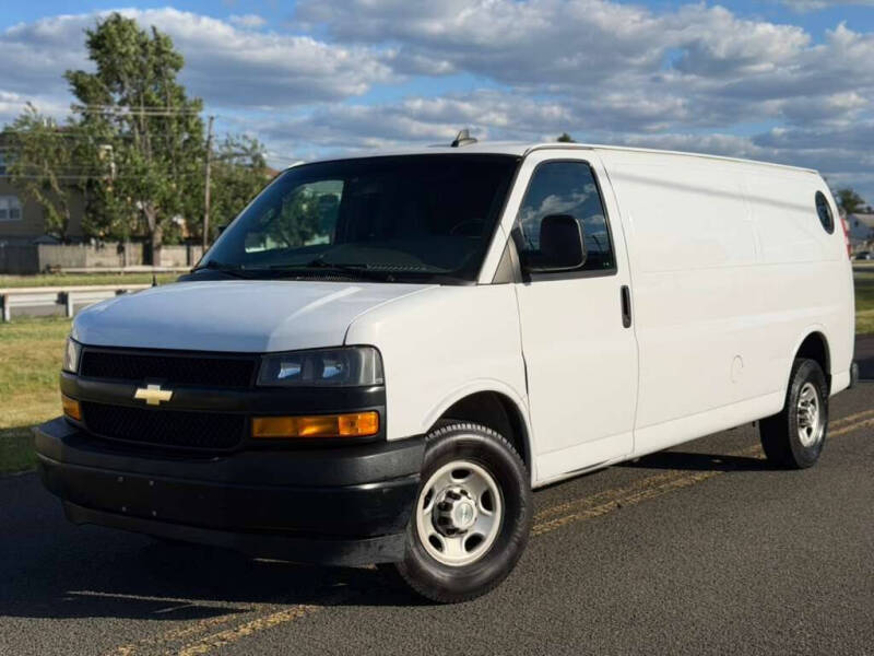 2018 Chevrolet Express 2500
