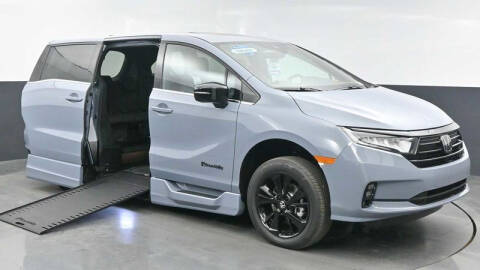 2024 Honda Odyssey for sale at A&J Mobility in Valders WI