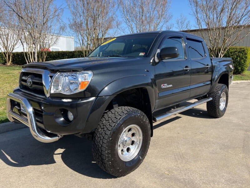 2005 Toyota Tacoma for sale at UNITED AUTO WHOLESALERS LLC in Portsmouth VA