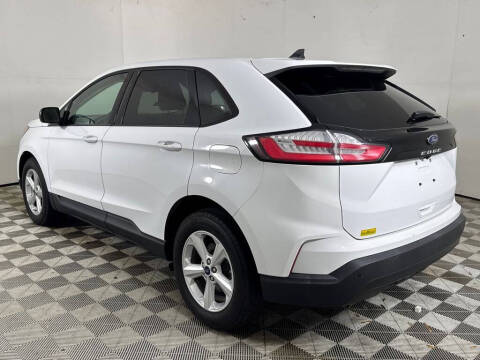 2021 Ford Edge SE