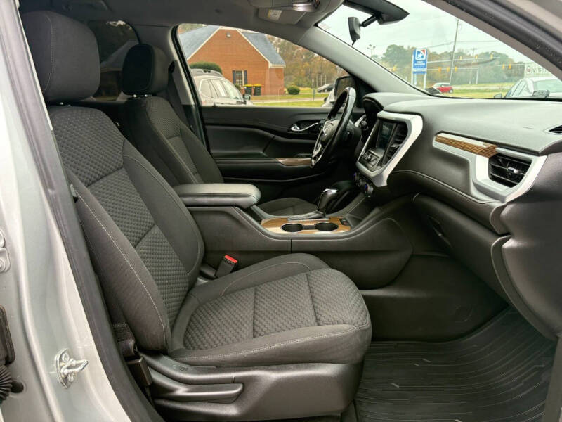 2019 GMC Acadia SLE-1