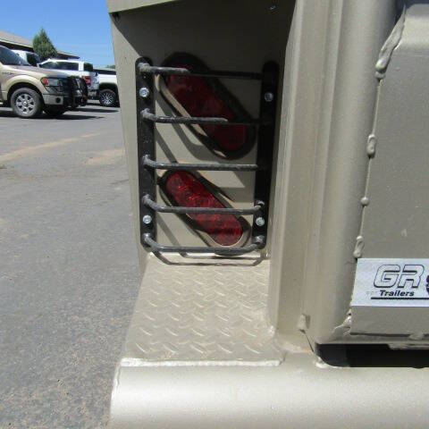 2025 GR 32FT TRAINER STOCK COMBO