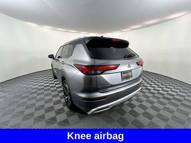 2023 Mitsubishi Outlander SEL