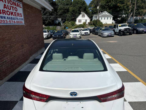 2018 Toyota Avalon Hybrid XLE Premium