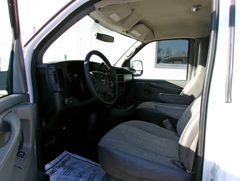 2015 GMC Savana 2500