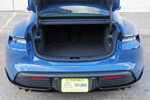 2023 Porsche Taycan