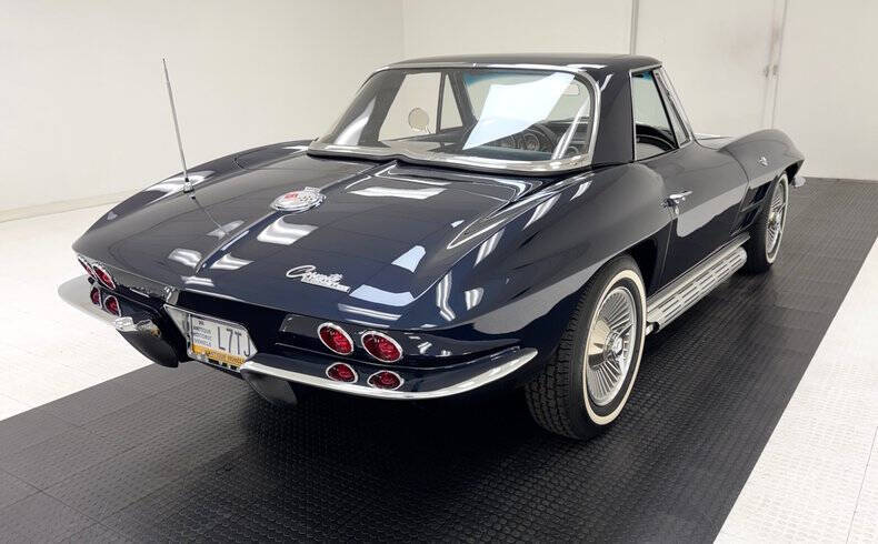 1963 Chevrolet Corvette