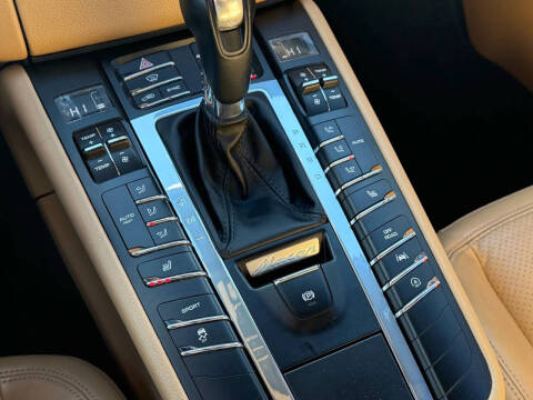 2018 Porsche Macan S