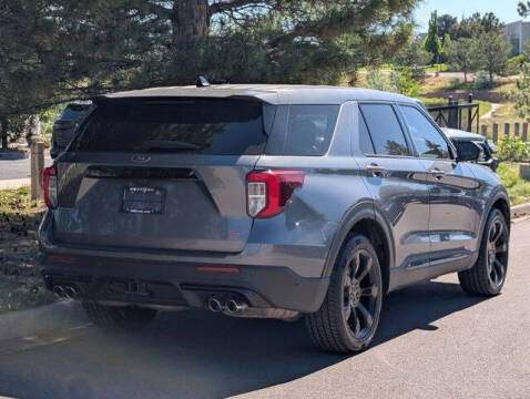 2022 Ford Explorer ST