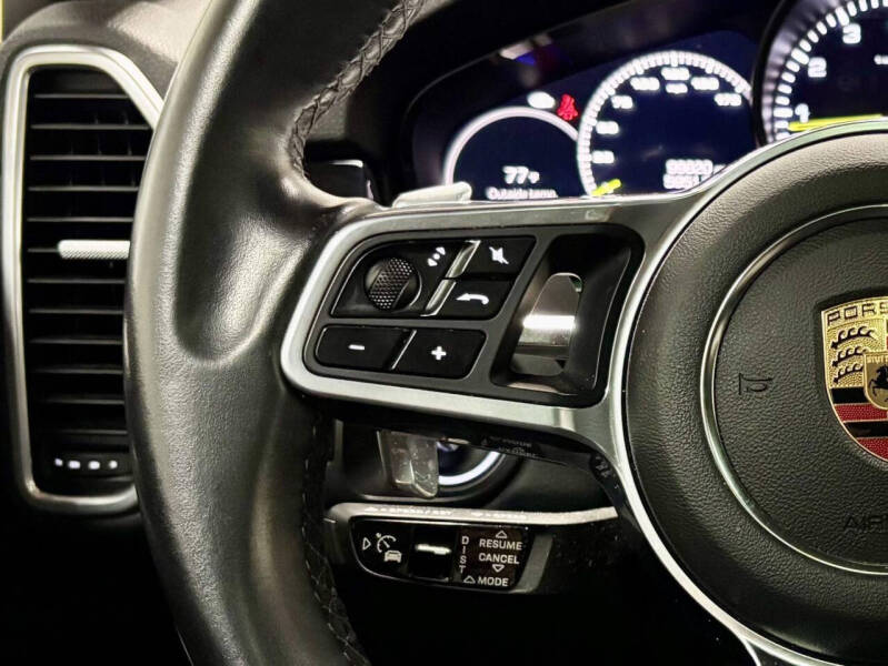 2019 Porsche Cayenne E-Hybrid