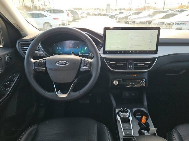 2023 Ford Escape Hybrid Platinum