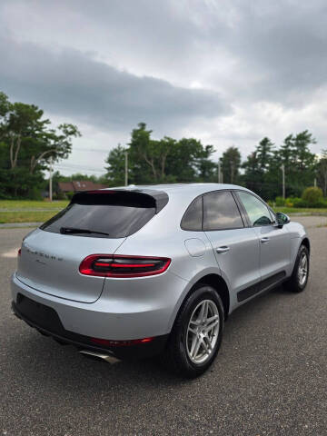 2018 Porsche Macan