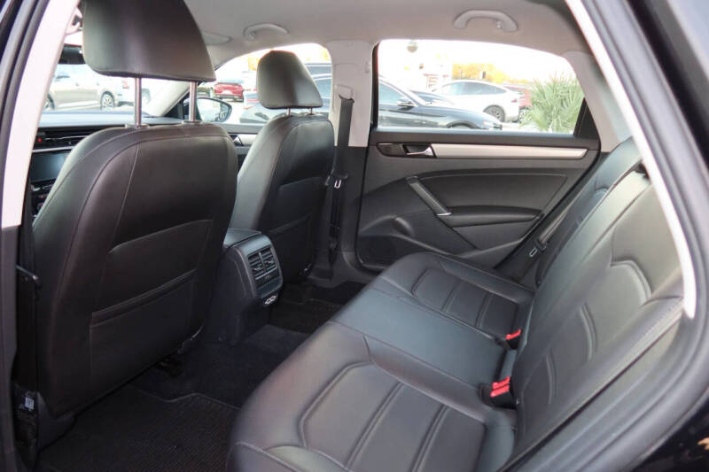 2020 Volkswagen Passat SE