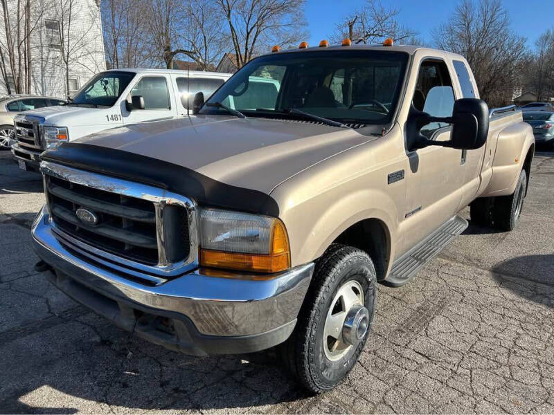 1999 Ford F-350's photo