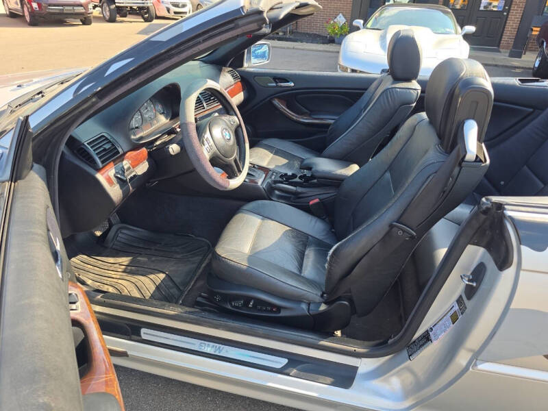 2005 BMW 3 Series 325Ci