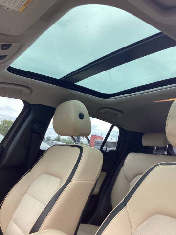 2018 Infiniti QX30 Premium