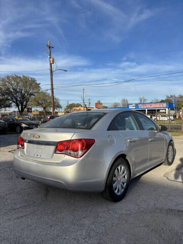 2011 Chevrolet Cruze LS
