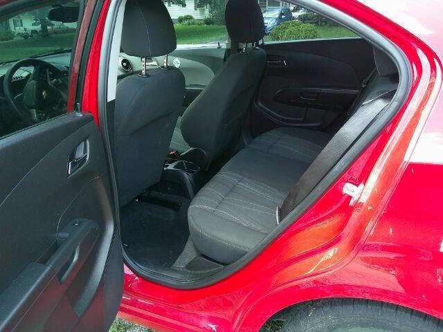 2016 Chevrolet Sonic LT Auto
