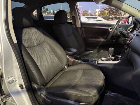 2016 Nissan Sentra SR