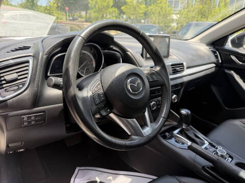 2015 Mazda MAZDA3 s Grand Touring