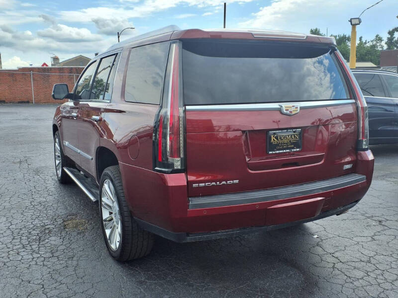2016 Cadillac Escalade Platinum