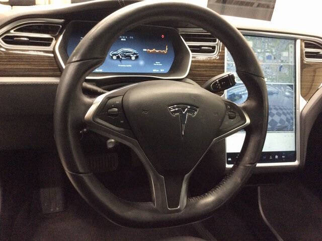 2014 Tesla Model S
