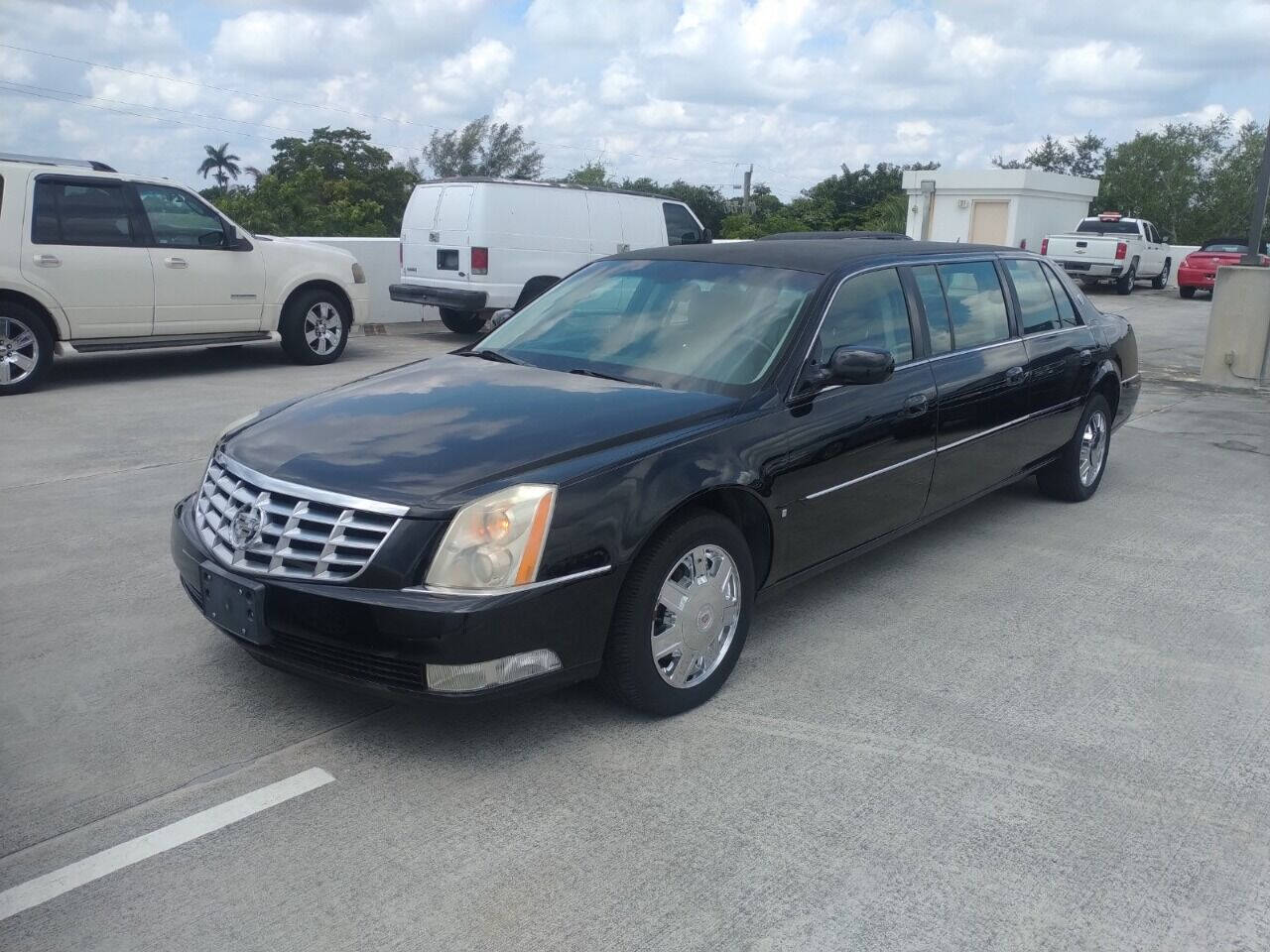 2008 Cadillac Deville Professional  - $12,500