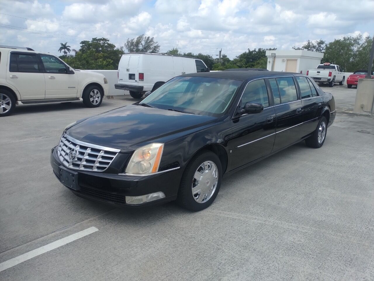 2008 Cadillac Limousine Professional Chassis Incomplete - $11,950