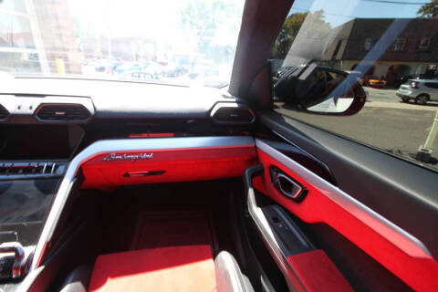 2019 Lamborghini Urus