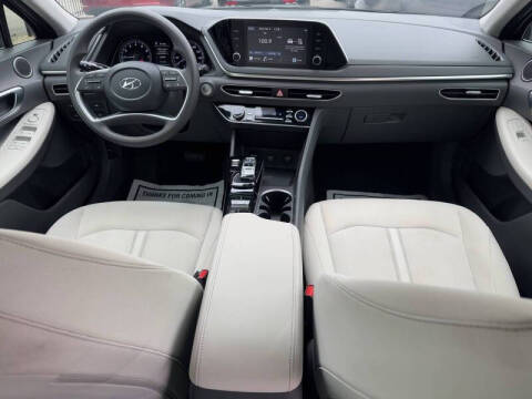 2022 Hyundai Sonata SEL