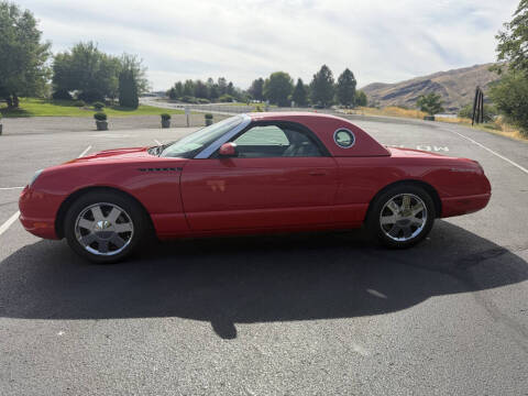 2002 Ford Thunderbird Deluxe