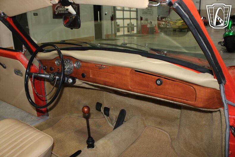 1971 Volkswagen Karmann Ghia