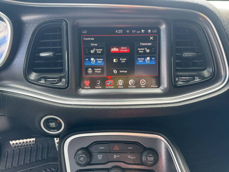 2015 Dodge Challenger R/T Scat Pack