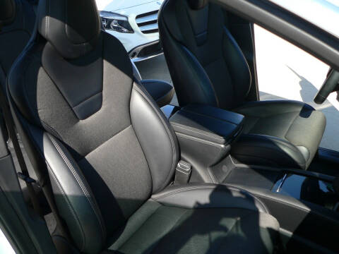 2017 Tesla Model X 75D