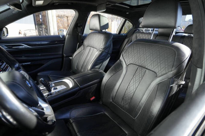 2016 BMW 7 Series 750i xDrive