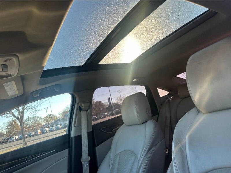 2017 Buick LaCrosse Essence